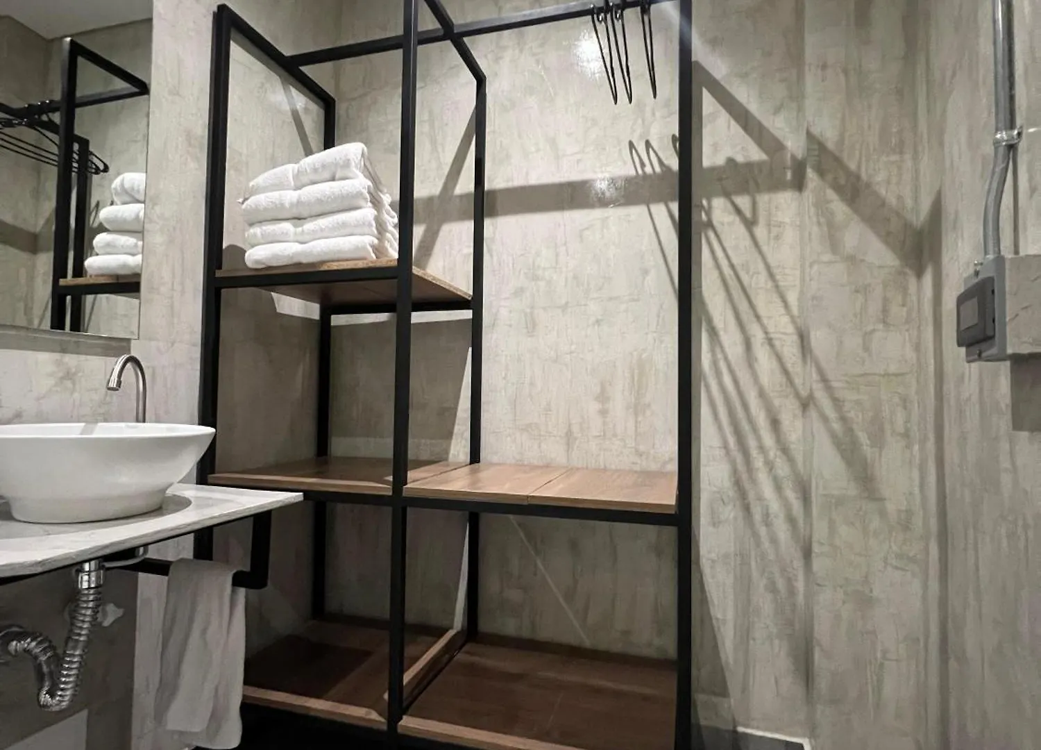 Hospedaje Economico En Medellin! Lau3 Apartment